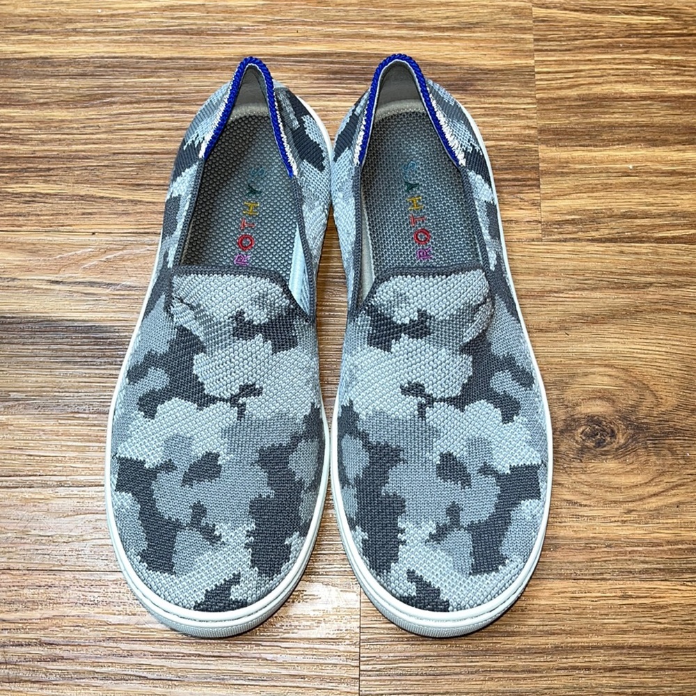 Rothy’s Kids Grey Camo Slip On Shoes Size 4